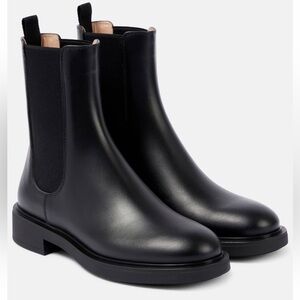Gianvito Rossi Chester Black Leather Chelsea Boots